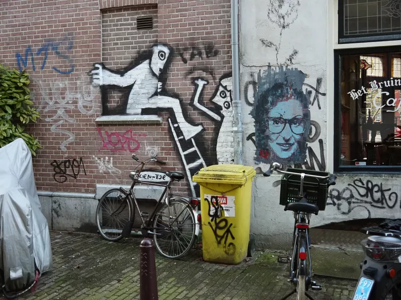 Street art in the Jordaan neighbourhood of Amsterdam
